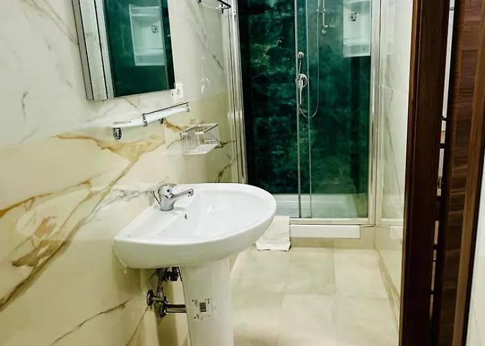 招待所 Termini Luxury