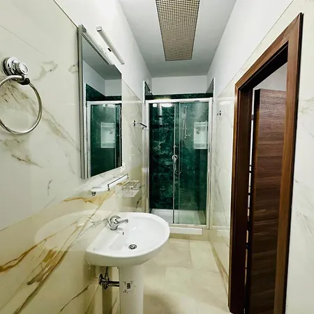 Termini Luxury Рим