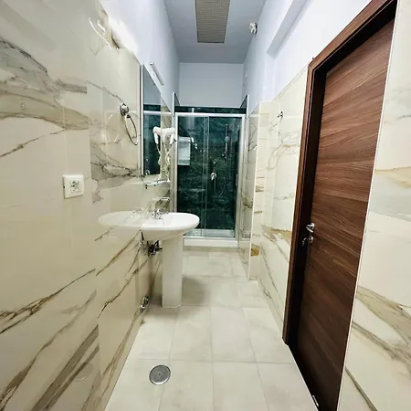 Termini Luxury 3*