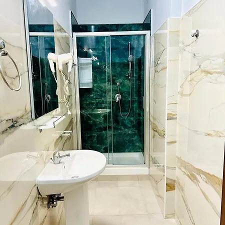 Termini Luxury Рим