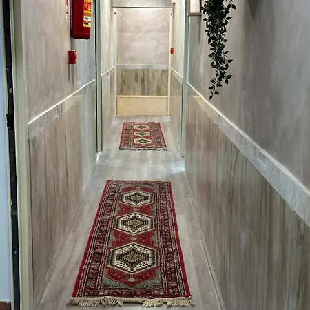 Termini Luxury 3*